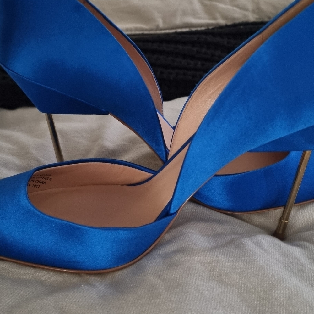 Kurt Geiger size 10.5 silk heels - Picture 2 of 5
